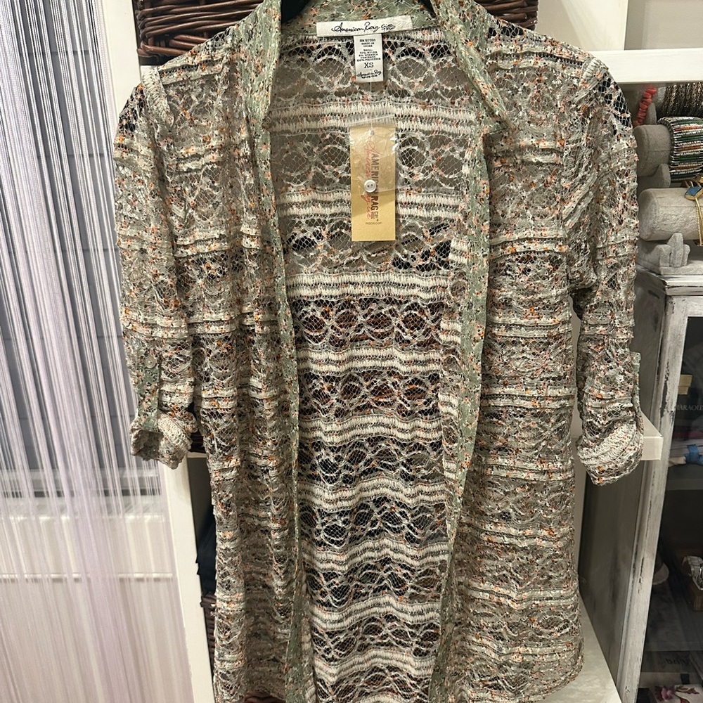 American Rag Silver Lace Top - Picture 2 of 15